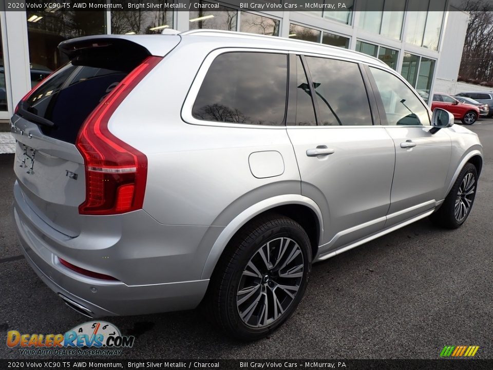 2020 Volvo XC90 T5 AWD Momentum Bright Silver Metallic / Charcoal Photo #2