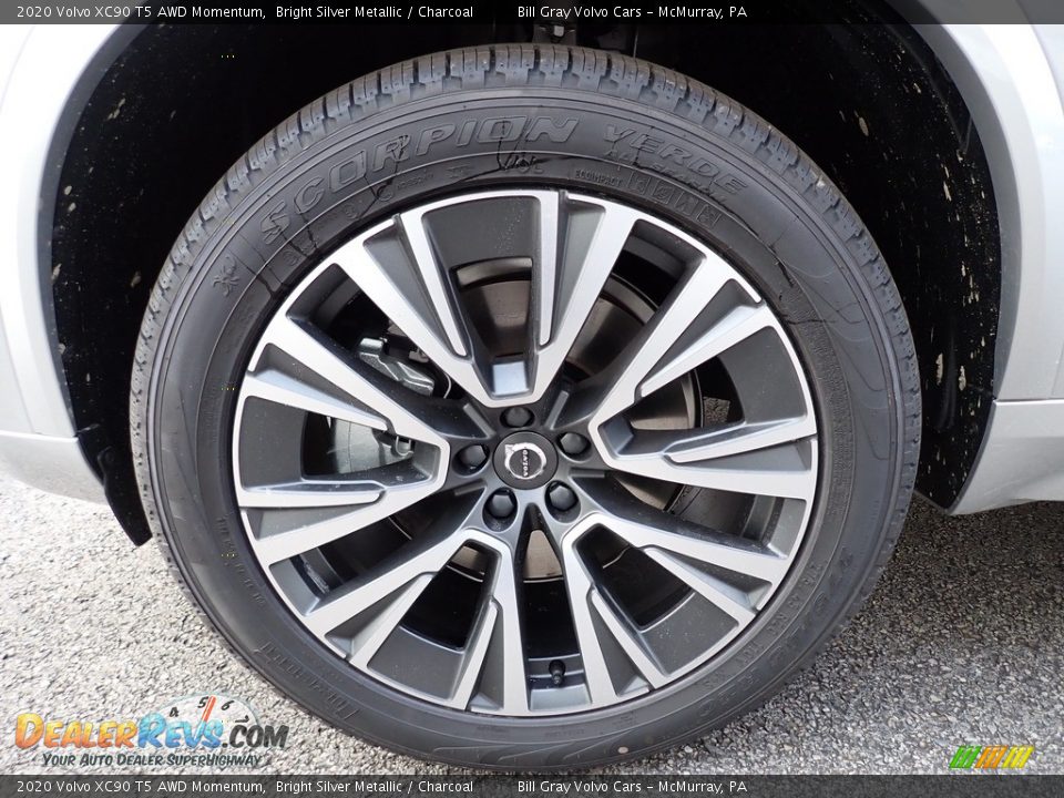 2020 Volvo XC90 T5 AWD Momentum Bright Silver Metallic / Charcoal Photo #6