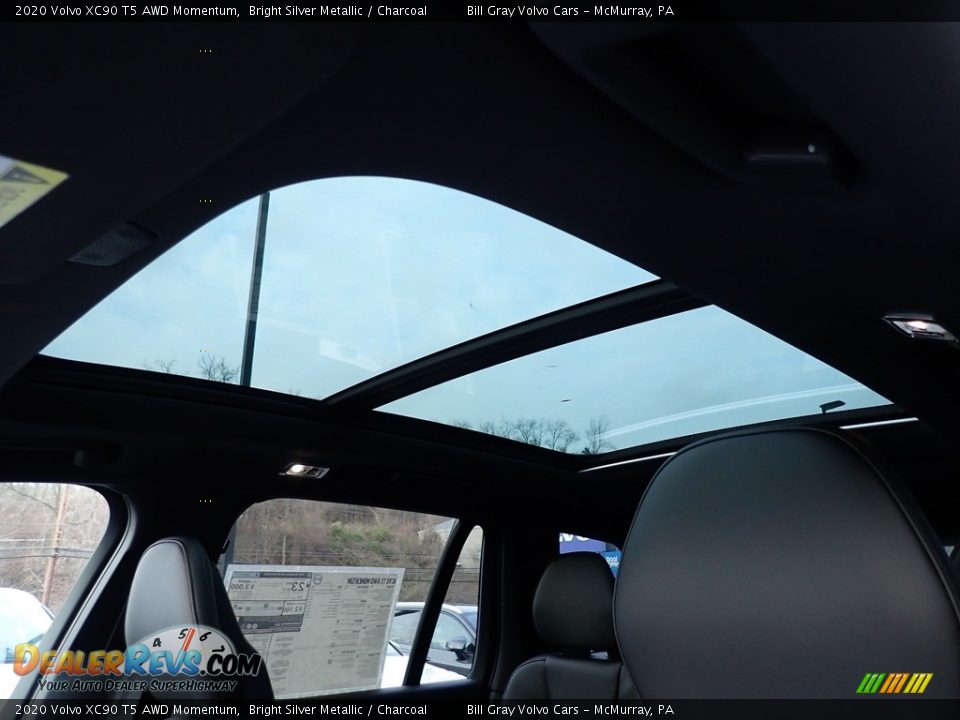 2020 Volvo XC90 T5 AWD Momentum Bright Silver Metallic / Charcoal Photo #12