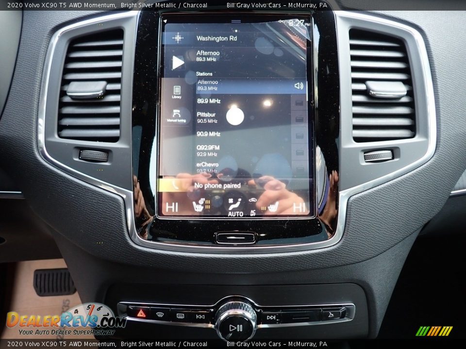 2020 Volvo XC90 T5 AWD Momentum Bright Silver Metallic / Charcoal Photo #15