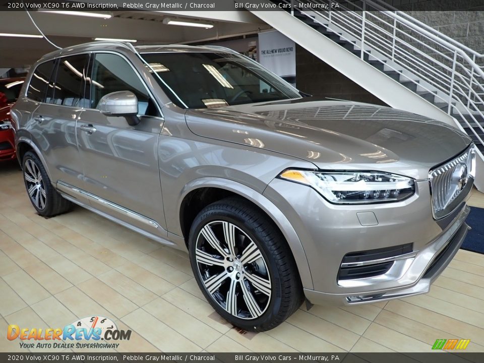 Front 3/4 View of 2020 Volvo XC90 T6 AWD Inscription Photo #1