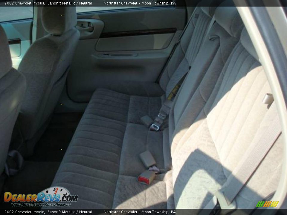 2002 Chevrolet Impala Sandrift Metallic / Neutral Photo #11