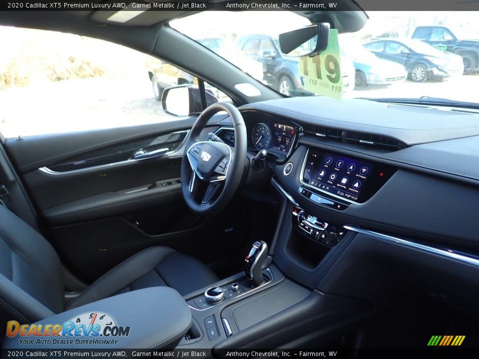 2020 Cadillac XT5 Premium Luxury AWD Garnet Metallic / Jet Black Photo #10
