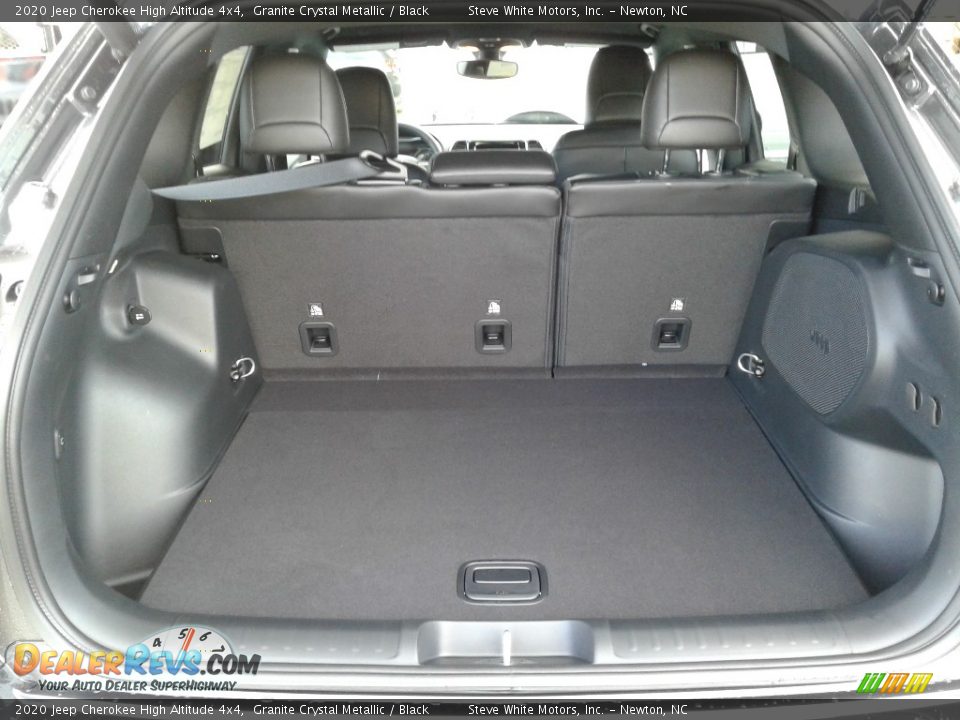 2020 Jeep Cherokee High Altitude 4x4 Trunk Photo #12