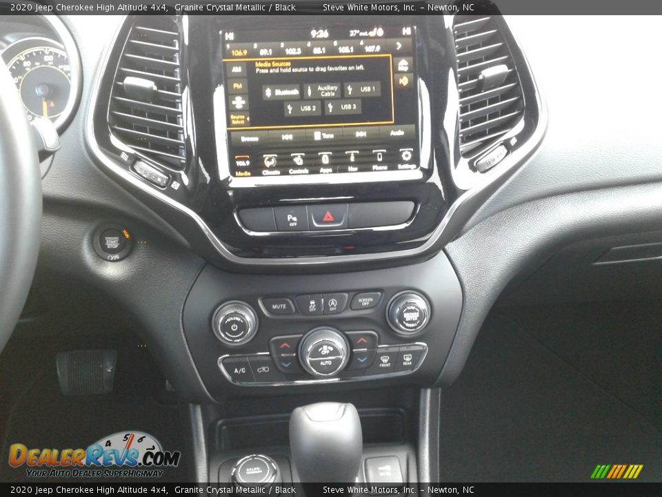 Controls of 2020 Jeep Cherokee High Altitude 4x4 Photo #22