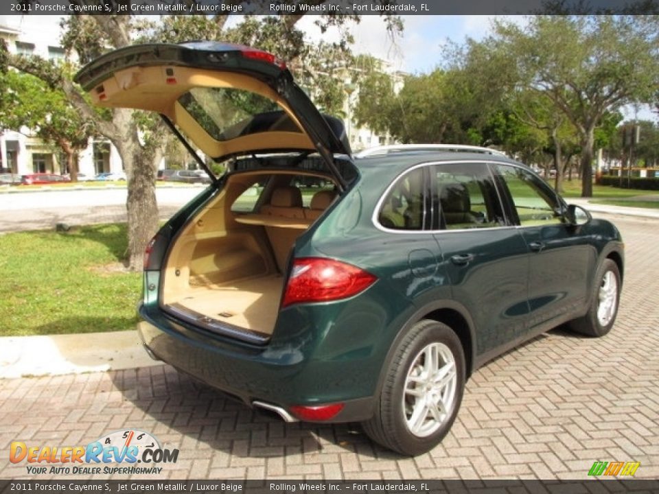 2011 Porsche Cayenne S Jet Green Metallic / Luxor Beige Photo #9