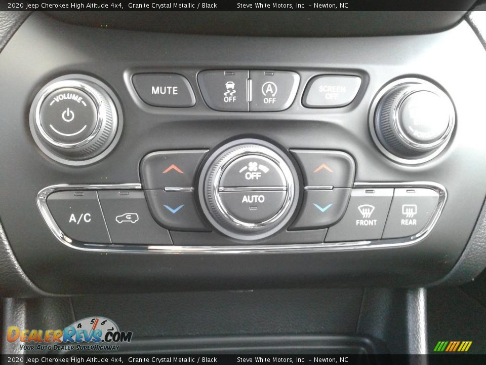 Controls of 2020 Jeep Cherokee High Altitude 4x4 Photo #29
