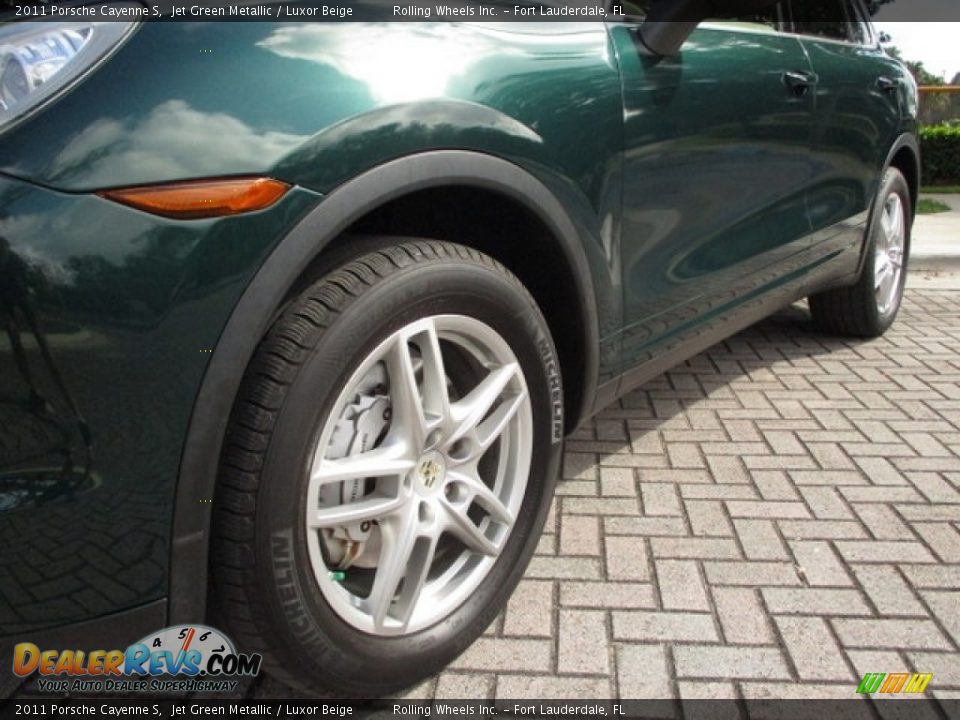 2011 Porsche Cayenne S Jet Green Metallic / Luxor Beige Photo #17
