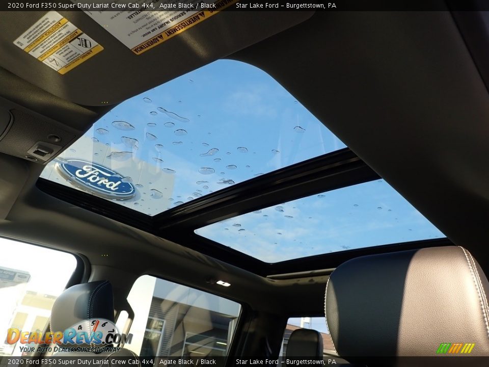 Sunroof of 2020 Ford F350 Super Duty Lariat Crew Cab 4x4 Photo #10