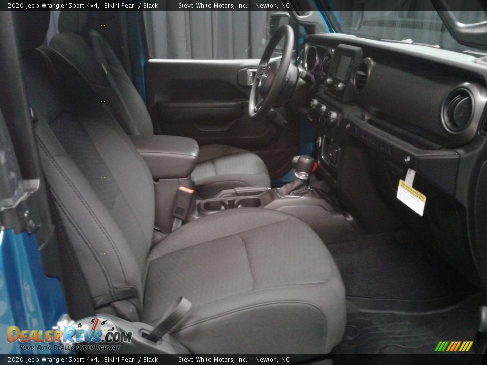 2020 Jeep Wrangler Sport 4x4 Bikini Pearl / Black Photo #15
