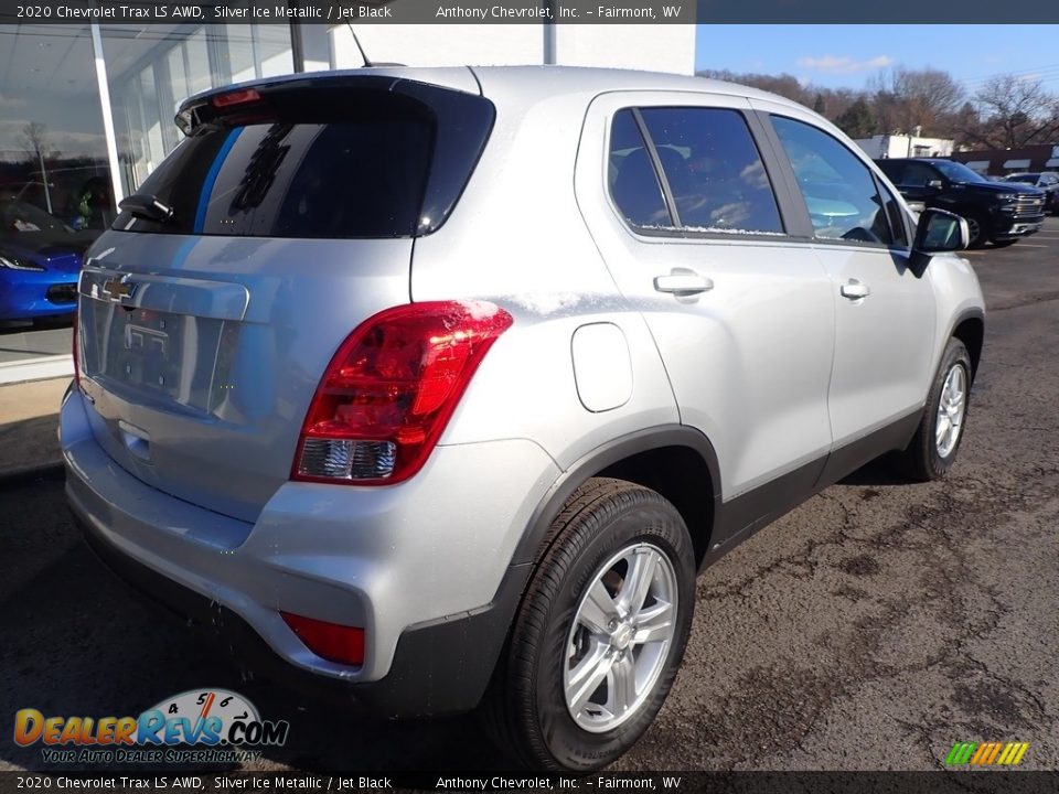 2020 Chevrolet Trax LS AWD Silver Ice Metallic / Jet Black Photo #4