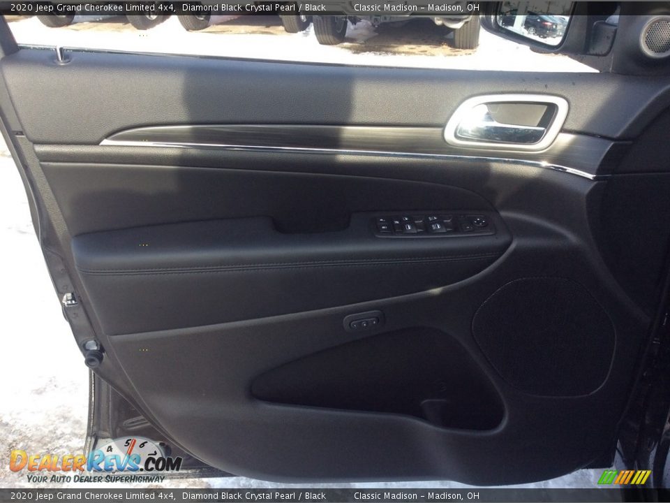 2020 Jeep Grand Cherokee Limited 4x4 Diamond Black Crystal Pearl / Black Photo #10