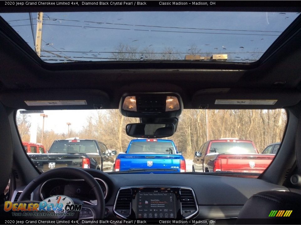 2020 Jeep Grand Cherokee Limited 4x4 Diamond Black Crystal Pearl / Black Photo #12