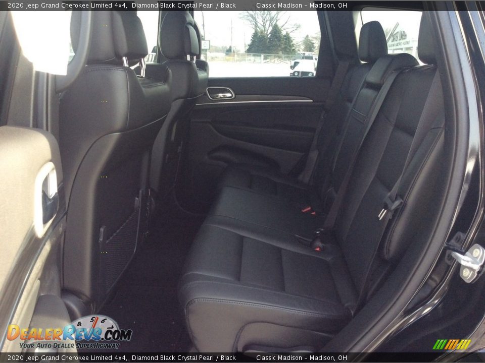 2020 Jeep Grand Cherokee Limited 4x4 Diamond Black Crystal Pearl / Black Photo #19