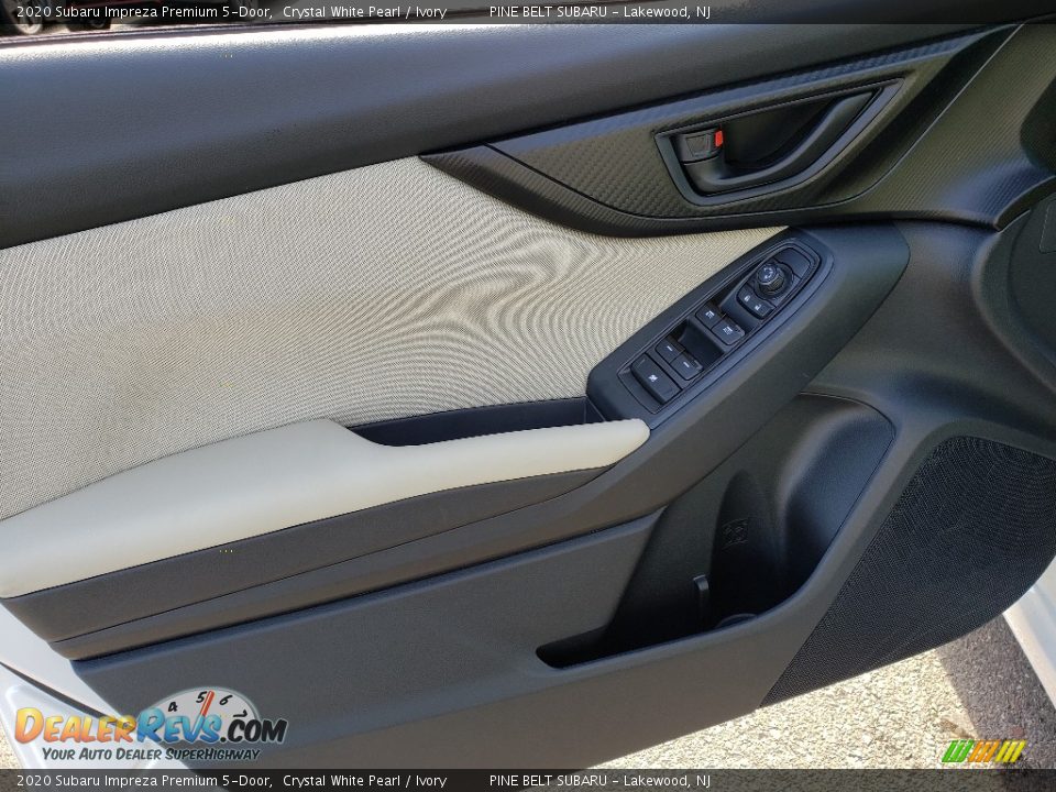 2020 Subaru Impreza Premium 5-Door Crystal White Pearl / Ivory Photo #8