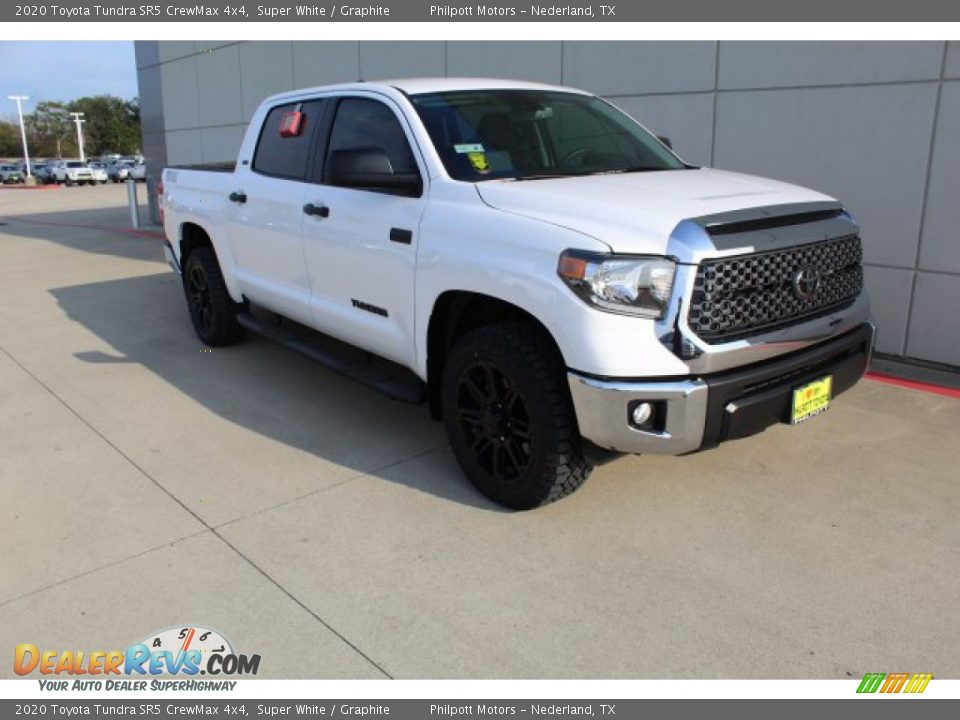 2020 Toyota Tundra SR5 CrewMax 4x4 Super White / Graphite Photo #2