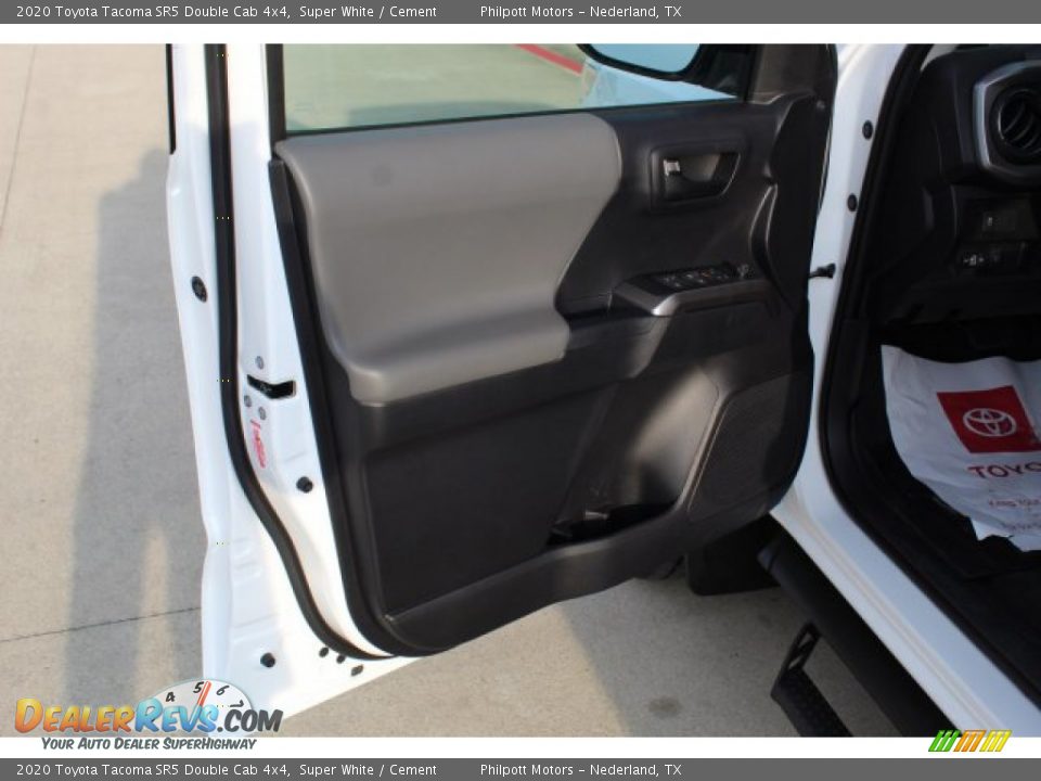 2020 Toyota Tacoma SR5 Double Cab 4x4 Super White / Cement Photo #9