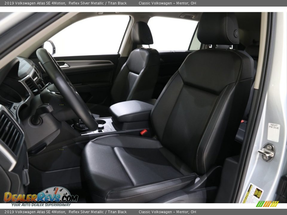 Front Seat of 2019 Volkswagen Atlas SE 4Motion Photo #5