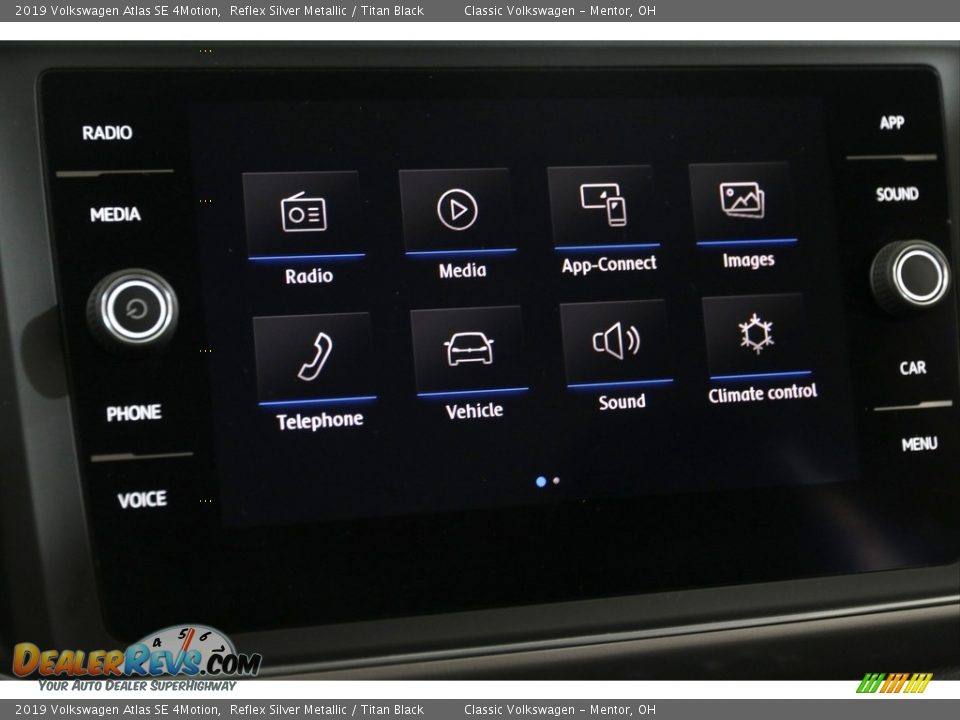 2019 Volkswagen Atlas SE 4Motion Reflex Silver Metallic / Titan Black Photo #12