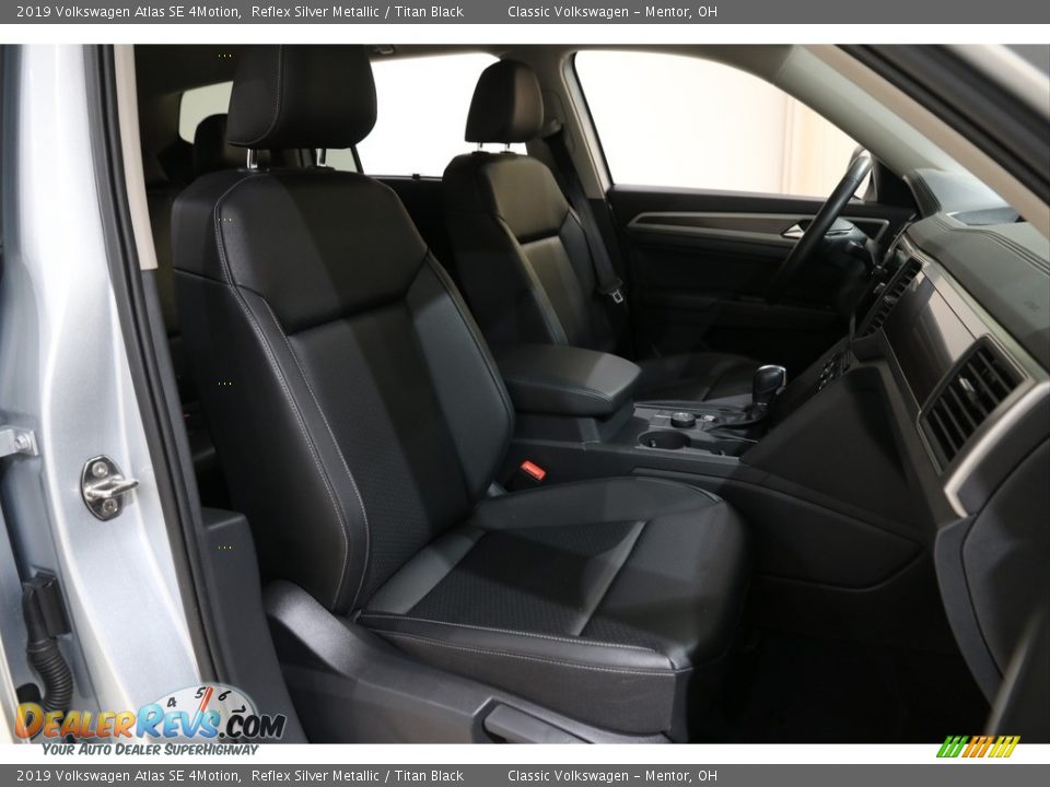 2019 Volkswagen Atlas SE 4Motion Reflex Silver Metallic / Titan Black Photo #14