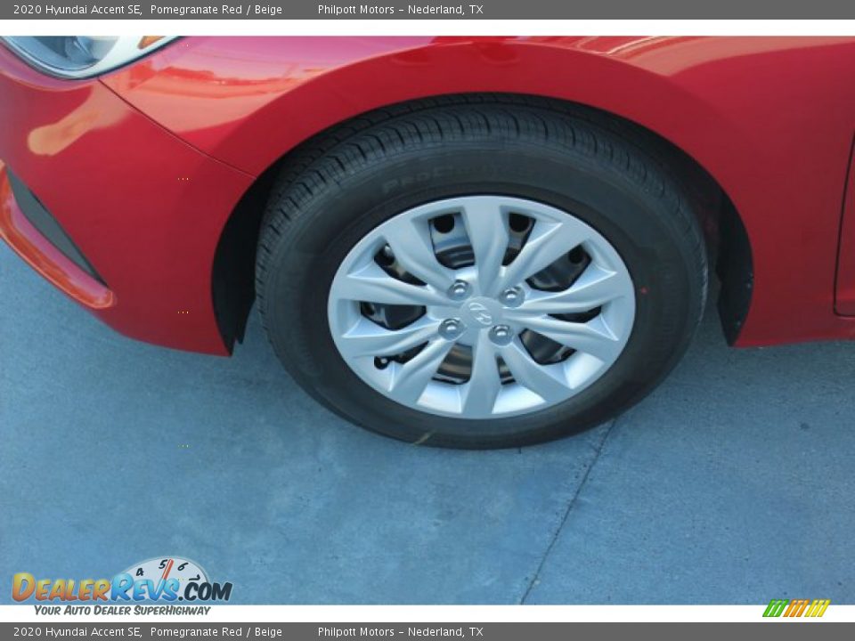 2020 Hyundai Accent SE Pomegranate Red / Beige Photo #5
