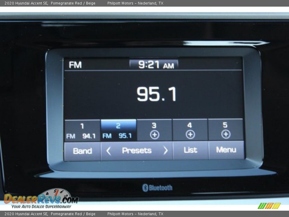 2020 Hyundai Accent SE Pomegranate Red / Beige Photo #16