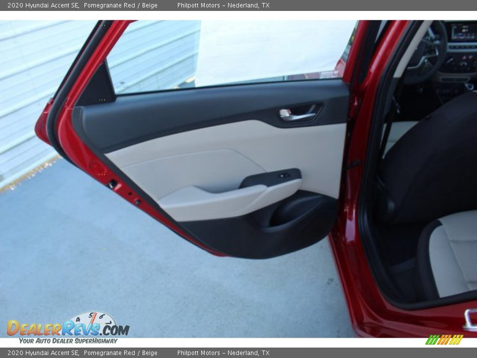 2020 Hyundai Accent SE Pomegranate Red / Beige Photo #19