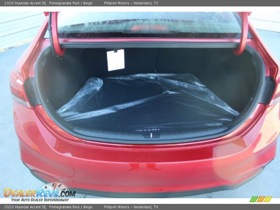 2020 Hyundai Accent SE Pomegranate Red / Beige Photo #23