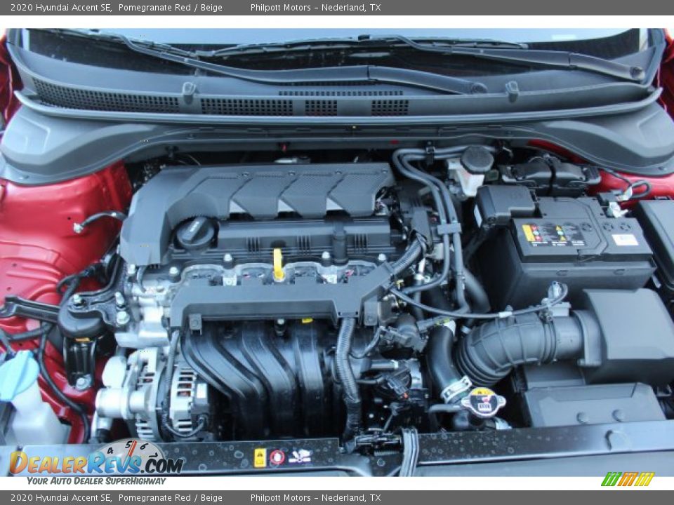 2020 Hyundai Accent SE Pomegranate Red / Beige Photo #24