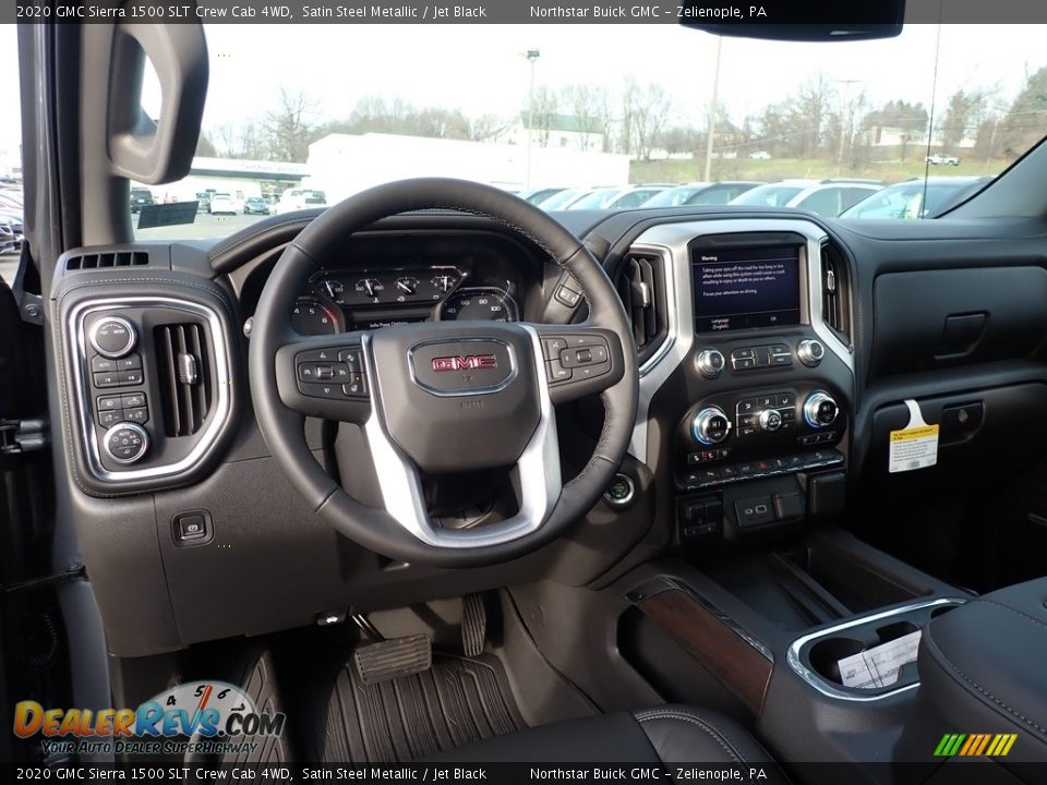 Dashboard of 2020 GMC Sierra 1500 SLT Crew Cab 4WD Photo #14