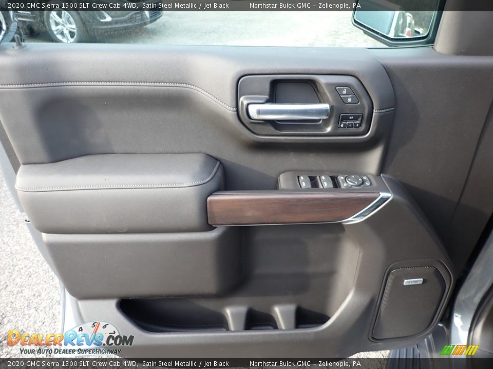Door Panel of 2020 GMC Sierra 1500 SLT Crew Cab 4WD Photo #15