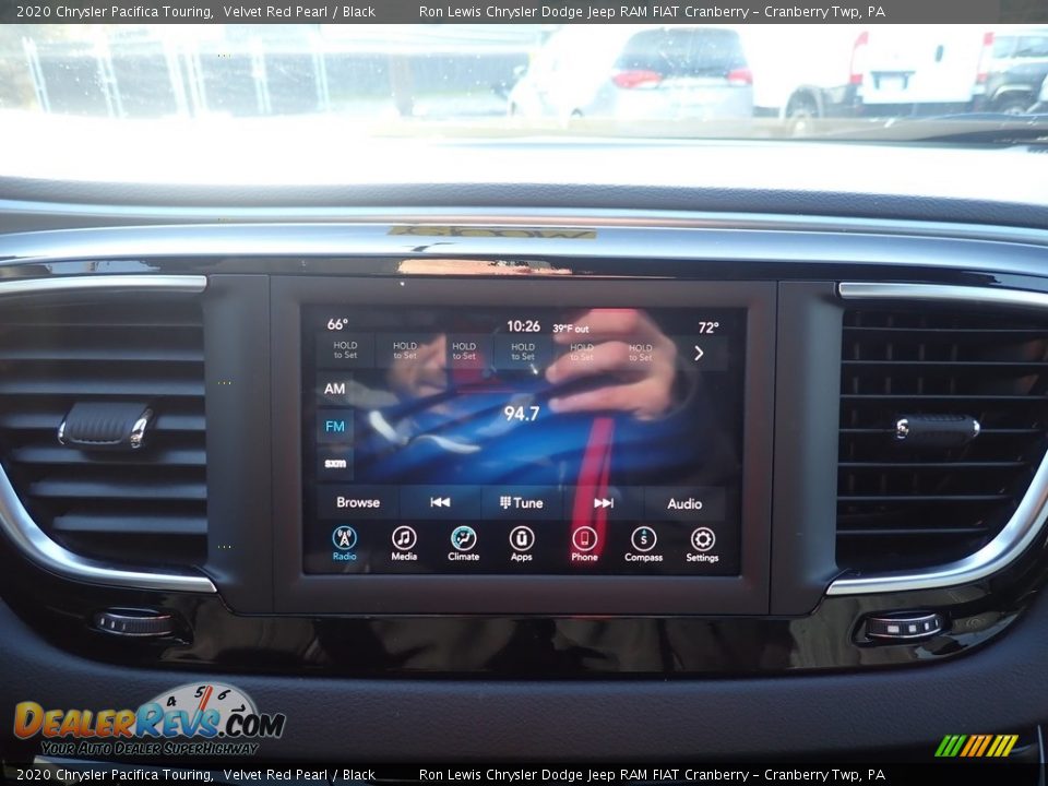 2020 Chrysler Pacifica Touring Velvet Red Pearl / Black Photo #16