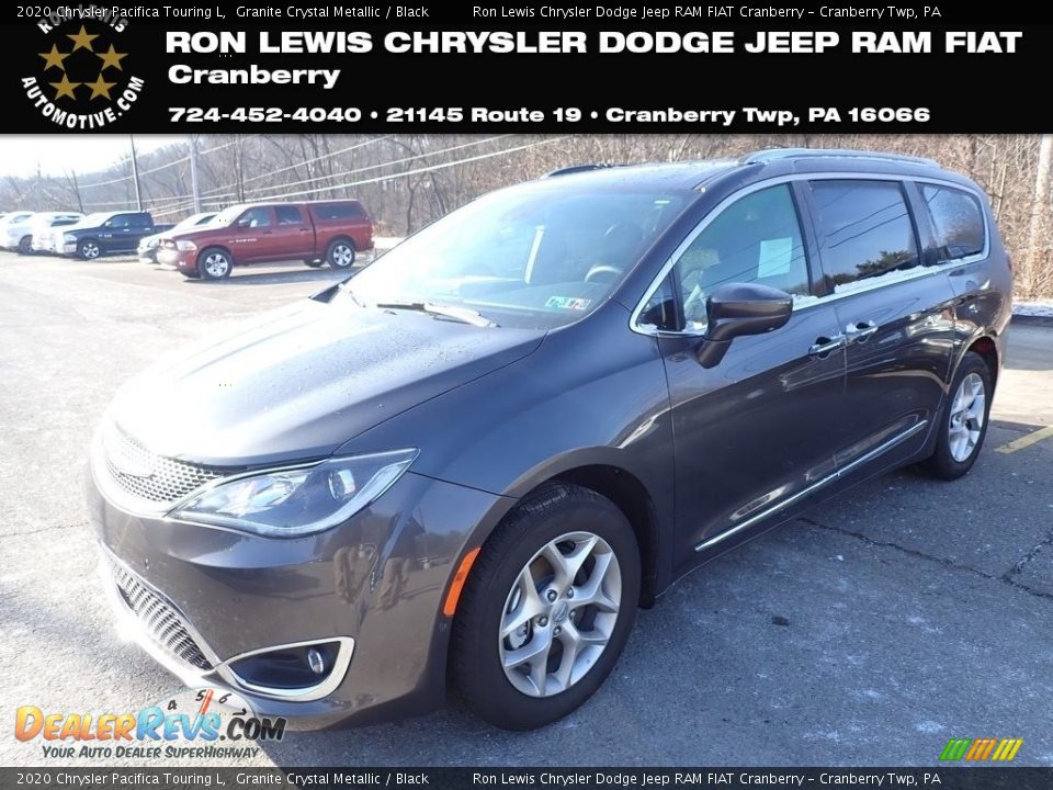 2020 Chrysler Pacifica Touring L Granite Crystal Metallic / Black Photo #1