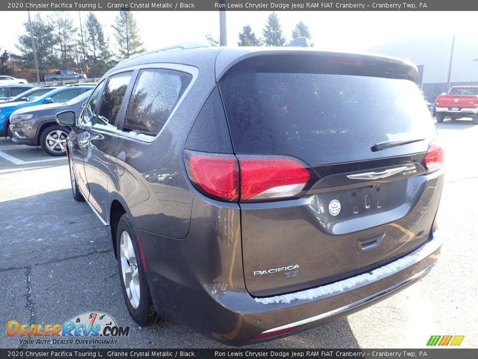 2020 Chrysler Pacifica Touring L Granite Crystal Metallic / Black Photo #3
