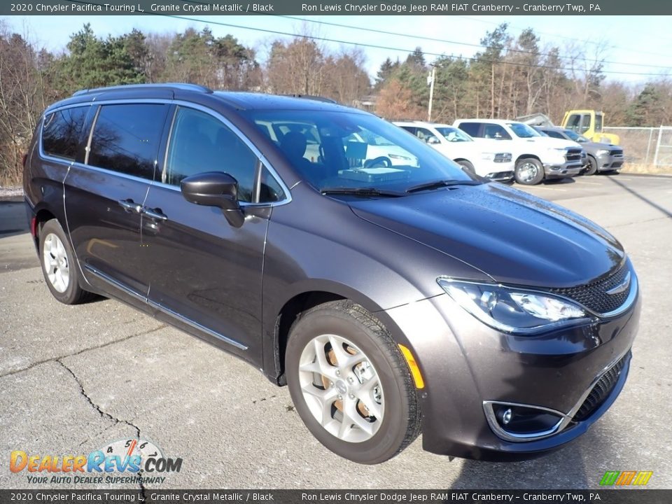 2020 Chrysler Pacifica Touring L Granite Crystal Metallic / Black Photo #7