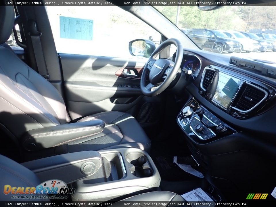 2020 Chrysler Pacifica Touring L Granite Crystal Metallic / Black Photo #11