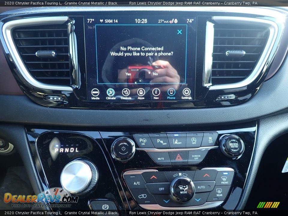 2020 Chrysler Pacifica Touring L Granite Crystal Metallic / Black Photo #17