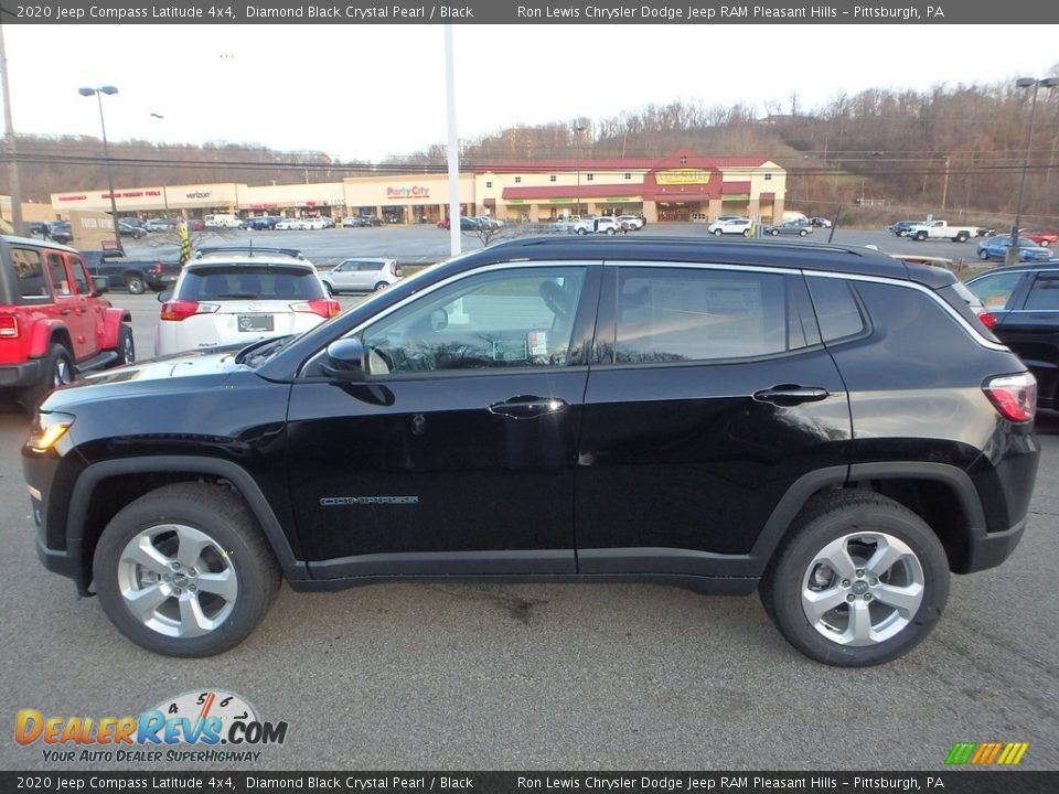 2020 Jeep Compass Latitude 4x4 Diamond Black Crystal Pearl / Black Photo #2