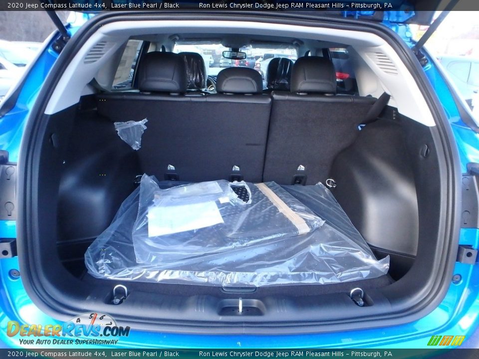 2020 Jeep Compass Latitude 4x4 Laser Blue Pearl / Black Photo #5
