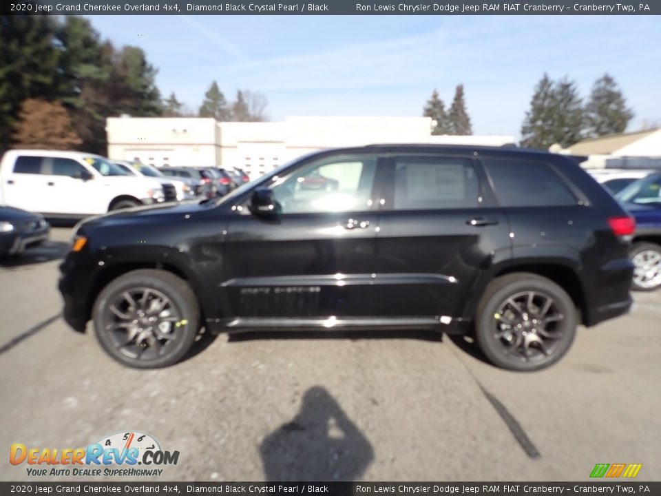 2020 Jeep Grand Cherokee Overland 4x4 Diamond Black Crystal Pearl / Black Photo #2