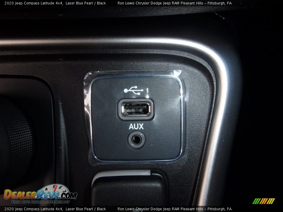 2020 Jeep Compass Latitude 4x4 Laser Blue Pearl / Black Photo #19