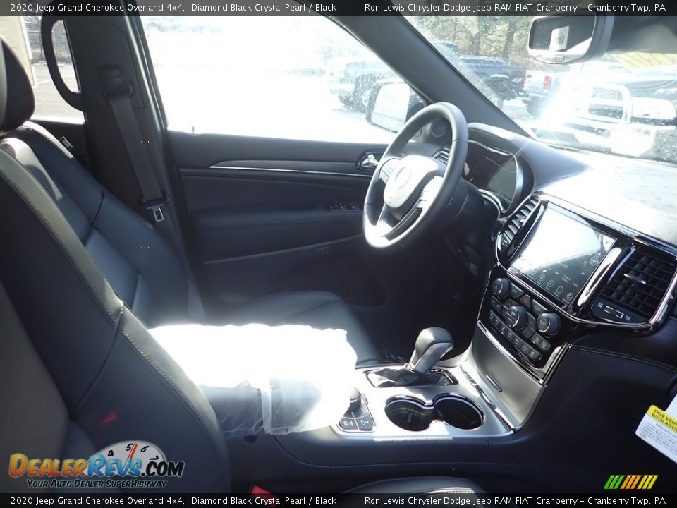 2020 Jeep Grand Cherokee Overland 4x4 Diamond Black Crystal Pearl / Black Photo #10