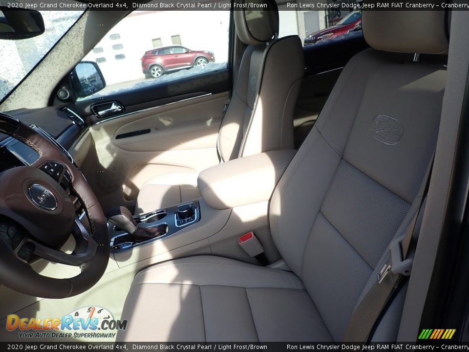 2020 Jeep Grand Cherokee Overland 4x4 Diamond Black Crystal Pearl / Light Frost/Brown Photo #13