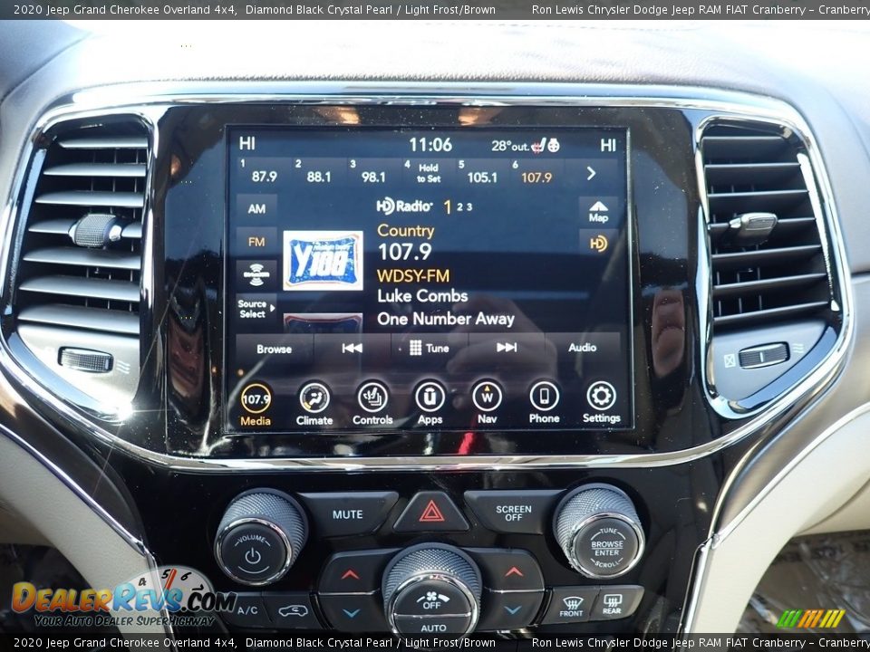 2020 Jeep Grand Cherokee Overland 4x4 Diamond Black Crystal Pearl / Light Frost/Brown Photo #14