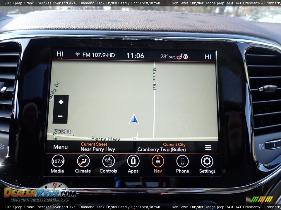 2020 Jeep Grand Cherokee Overland 4x4 Diamond Black Crystal Pearl / Light Frost/Brown Photo #19