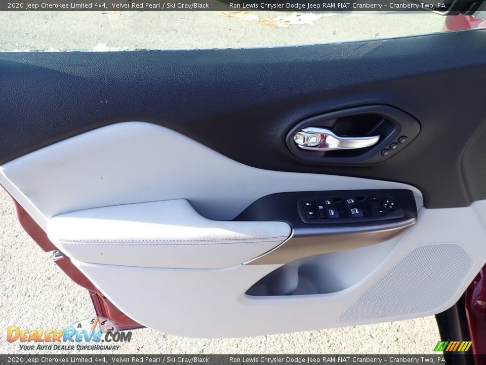 2020 Jeep Cherokee Limited 4x4 Velvet Red Pearl / Ski Gray/Black Photo #12