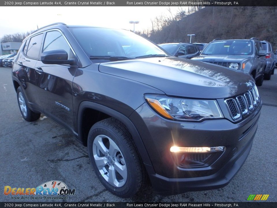 2020 Jeep Compass Latitude 4x4 Granite Crystal Metallic / Black Photo #8