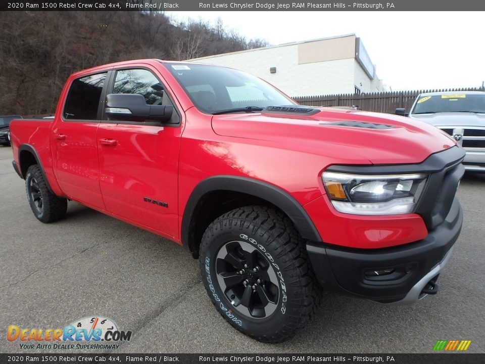 Front 3/4 View of 2020 Ram 1500 Rebel Crew Cab 4x4 Photo #8