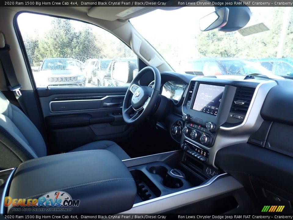 2020 Ram 1500 Big Horn Crew Cab 4x4 Diamond Black Crystal Pearl / Black/Diesel Gray Photo #10