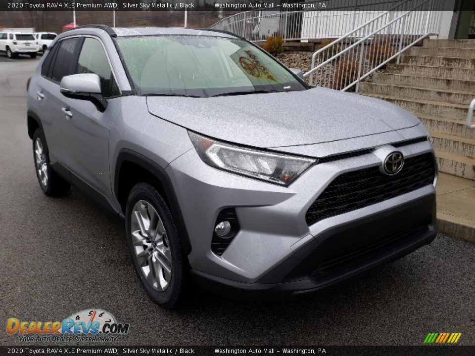 2020 Toyota RAV4 XLE Premium AWD Silver Sky Metallic / Black Photo #1